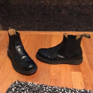 Dr Marten’s Black Leather Chelsea Boots